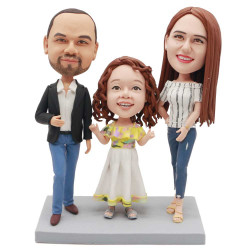 parents and daughter custom family bobblehead